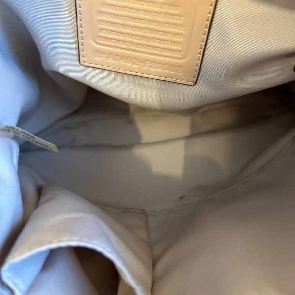 😍🌻 Coach Crossbody Bag Fabric Signature Pattern With Stipe - Picture 7 of 7